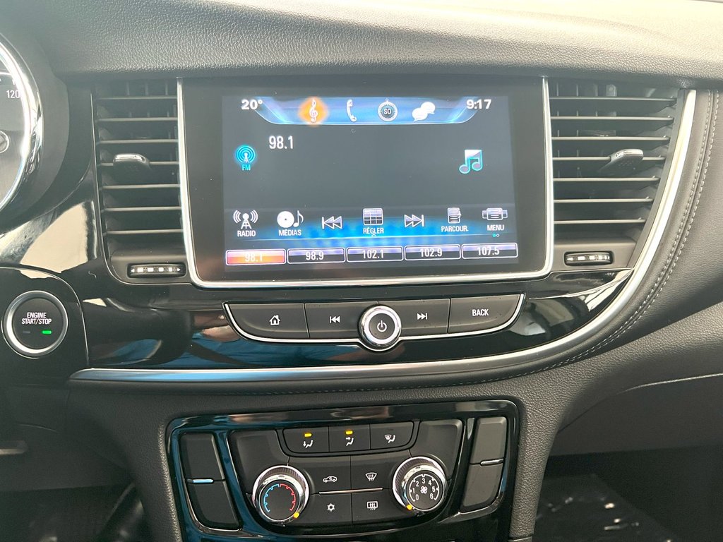 2017 Buick ENCORE SPORT TOURING in Montmagny, Quebec - 12 - w1024h768px