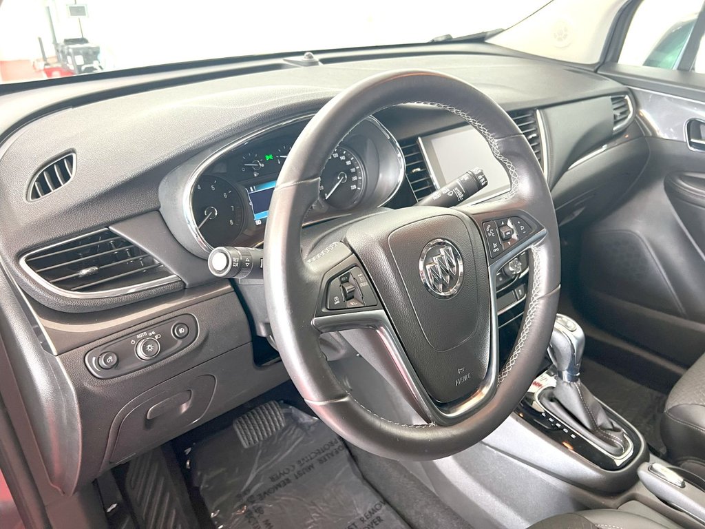 2017 Buick ENCORE SPORT TOURING in Montmagny, Quebec - 15 - w1024h768px