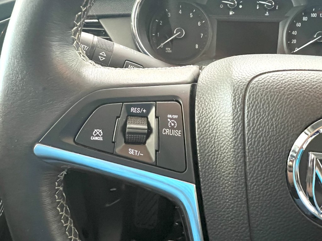 2017 Buick ENCORE SPORT TOURING in Montmagny, Quebec - 9 - w1024h768px