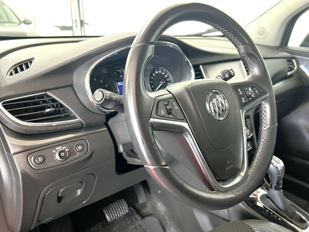 2019 Buick ENCORE SPORT TOURING in Montmagny, Quebec - 16 - w1024h768px