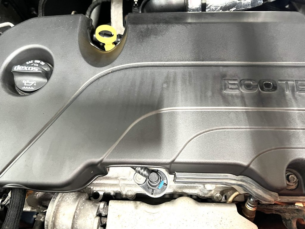 2019 Buick ENCORE SPORT TOURING in Montmagny, Quebec - 19 - w1024h768px