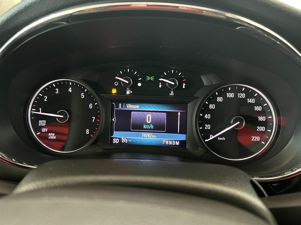 2019 Buick ENCORE SPORT TOURING in Montmagny, Quebec - 12 - w1024h768px