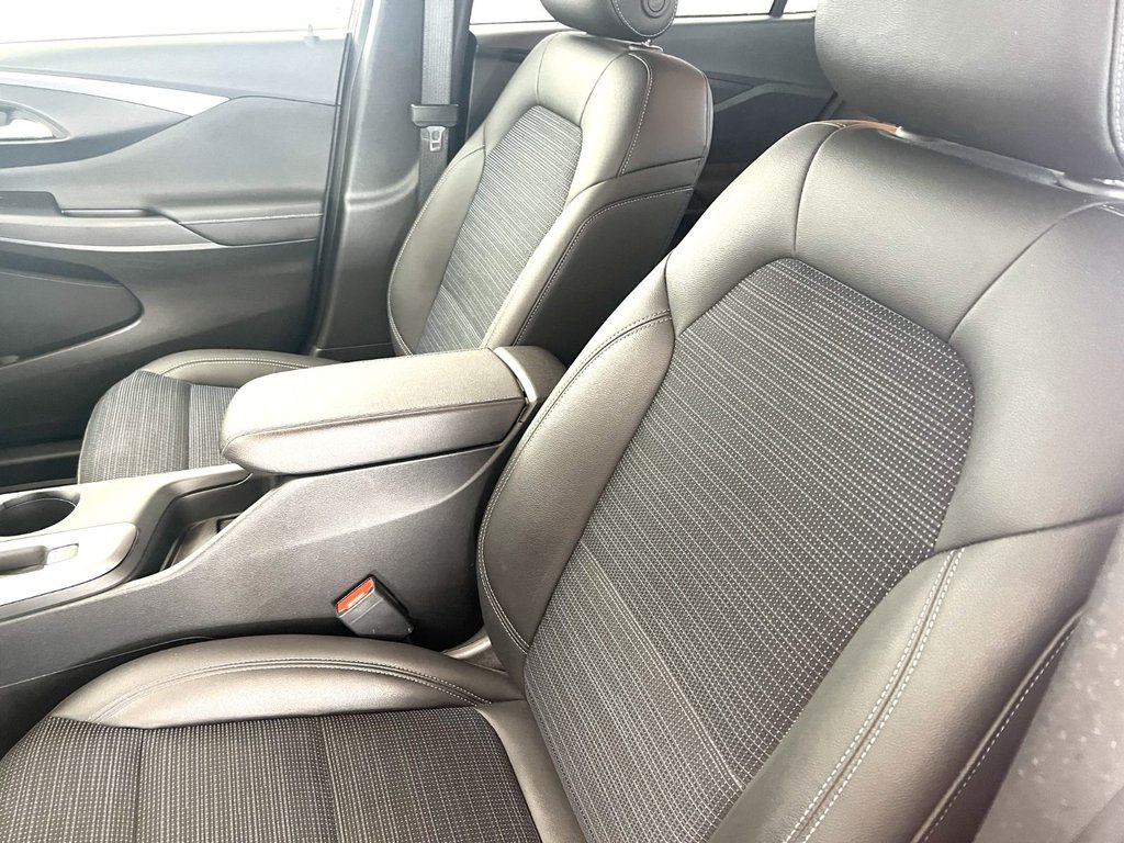 Buick ENVISTA PREFERRED TRACTION AVANT! 2025 à Montmagny, Québec - 16 - w1024h768px