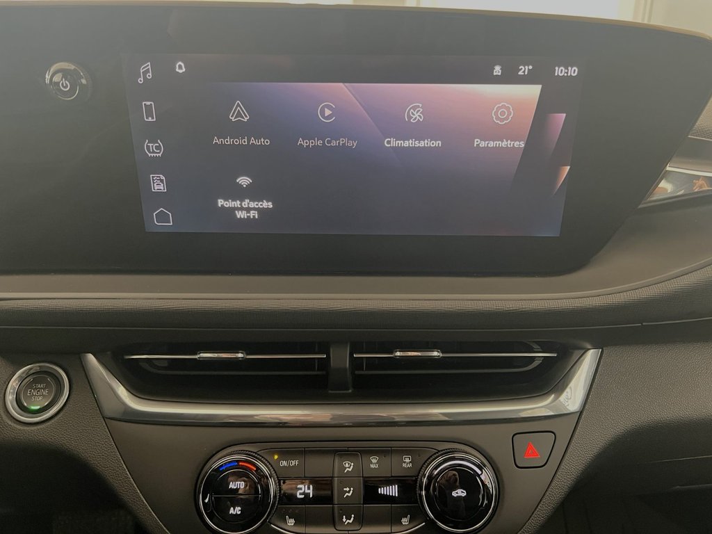 Buick ENVISTA PREFERRED TRACTION AVANT! 2025 à Montmagny, Québec - 12 - w1024h768px