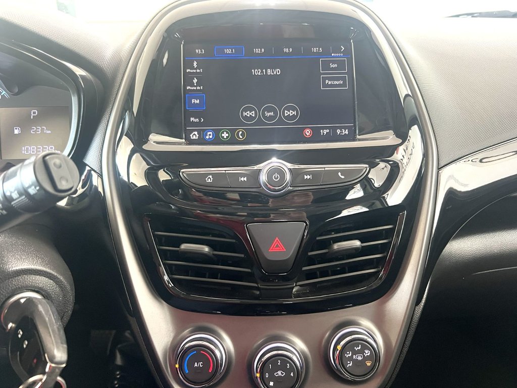 2020 Chevrolet SPARK 1LT in Montmagny, Quebec - 13 - w1024h768px