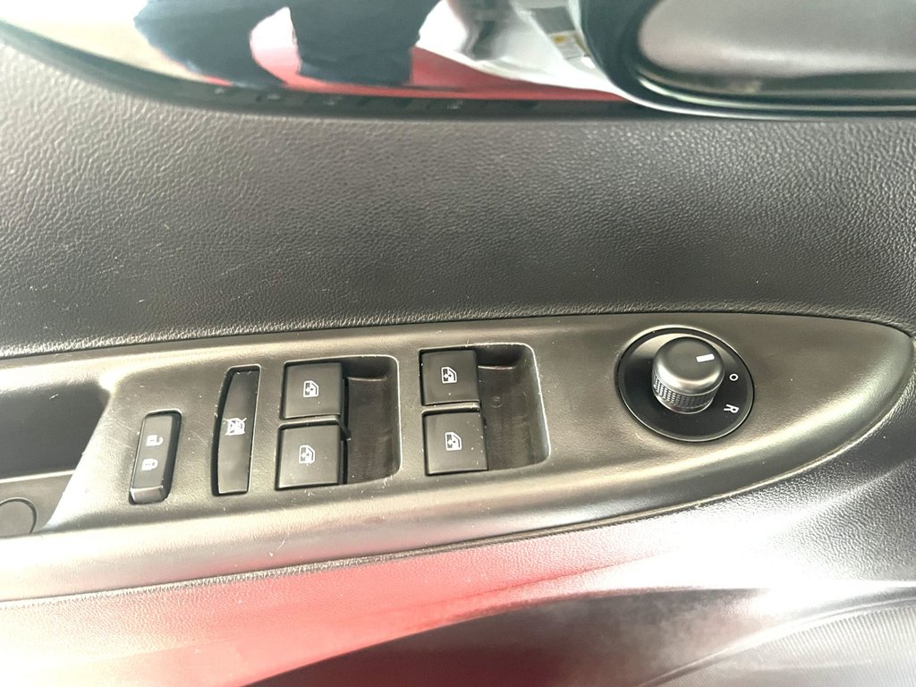 2020 Chevrolet SPARK 1LT in Montmagny, Quebec - 9 - w1024h768px
