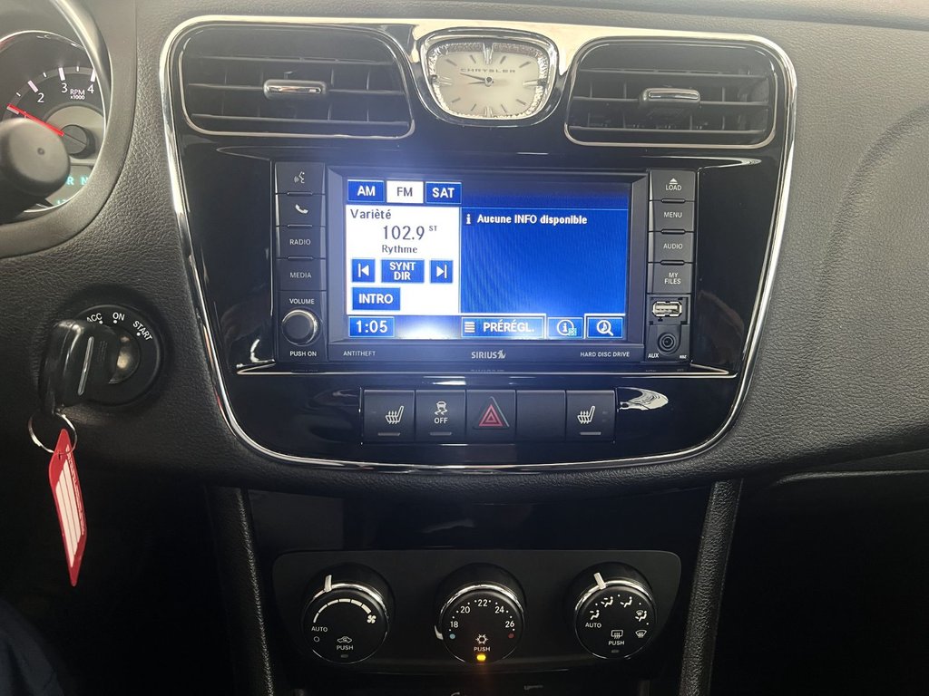 Chrysler 200 TOURING  2012 à Montmagny, Québec - 12 - w1024h768px