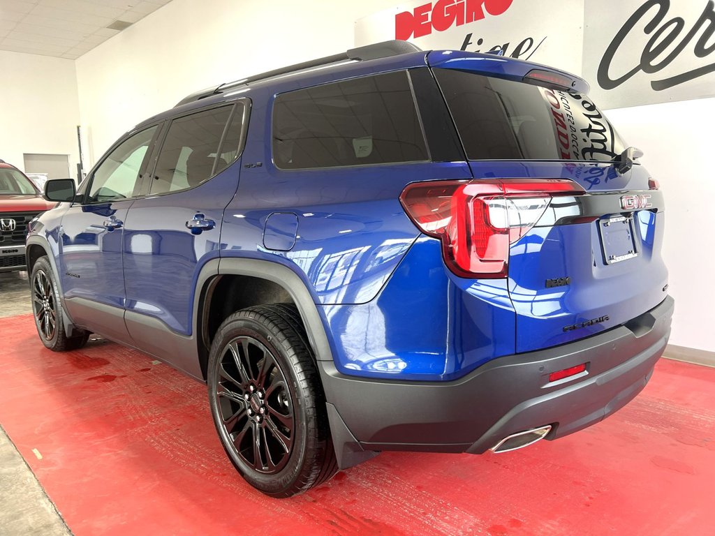 GMC ACADIA SLE 3.6 LITRES 7 PASSAGERS 2023 à Montmagny, Québec - 3 - w1024h768px