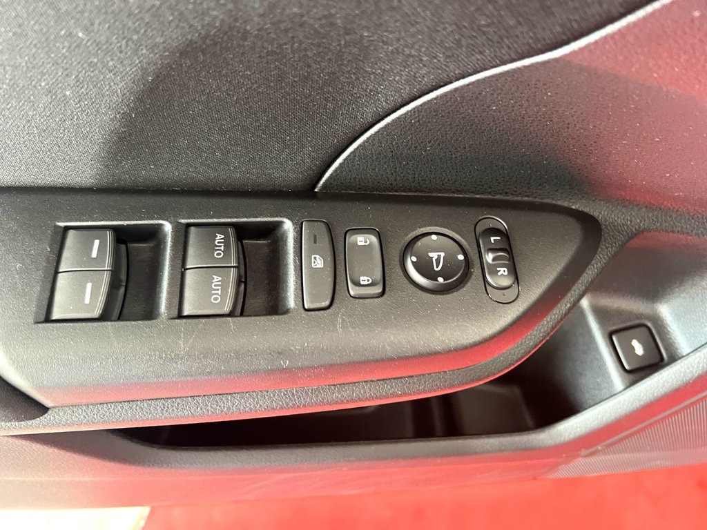 Honda CIVIC EX  2018 à Montmagny, Québec - 7 - w1024h768px