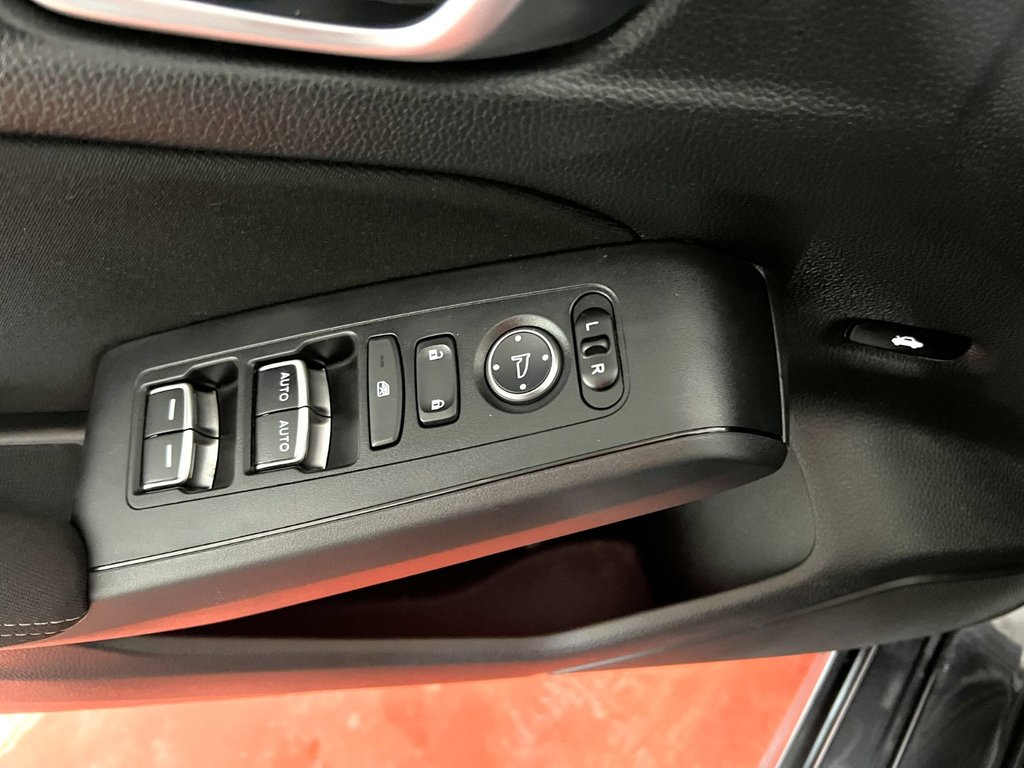 Honda CIVIC EX  2023 à Montmagny, Québec - 8 - w1024h768px