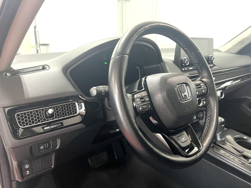2023 Honda CIVIC EX CVT 2.0 LITRES! in Montmagny, Quebec - 15 - w1024h768px
