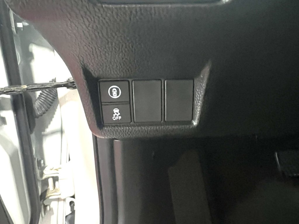 2023 Honda CIVIC EX CVT 2.0 LITRES! in Montmagny, Quebec - 9 - w1024h768px
