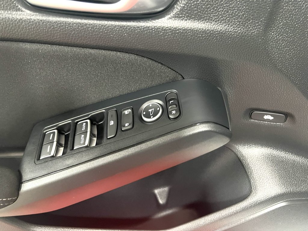 2023 Honda CIVIC EX CVT 2.0 LITRES! in Montmagny, Quebec - 8 - w1024h768px