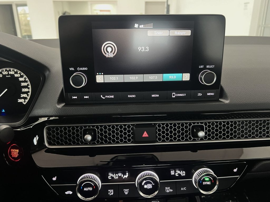 2024 Honda CIVIC EX BERLINE E in Montmagny, Quebec - 12 - w1024h768px