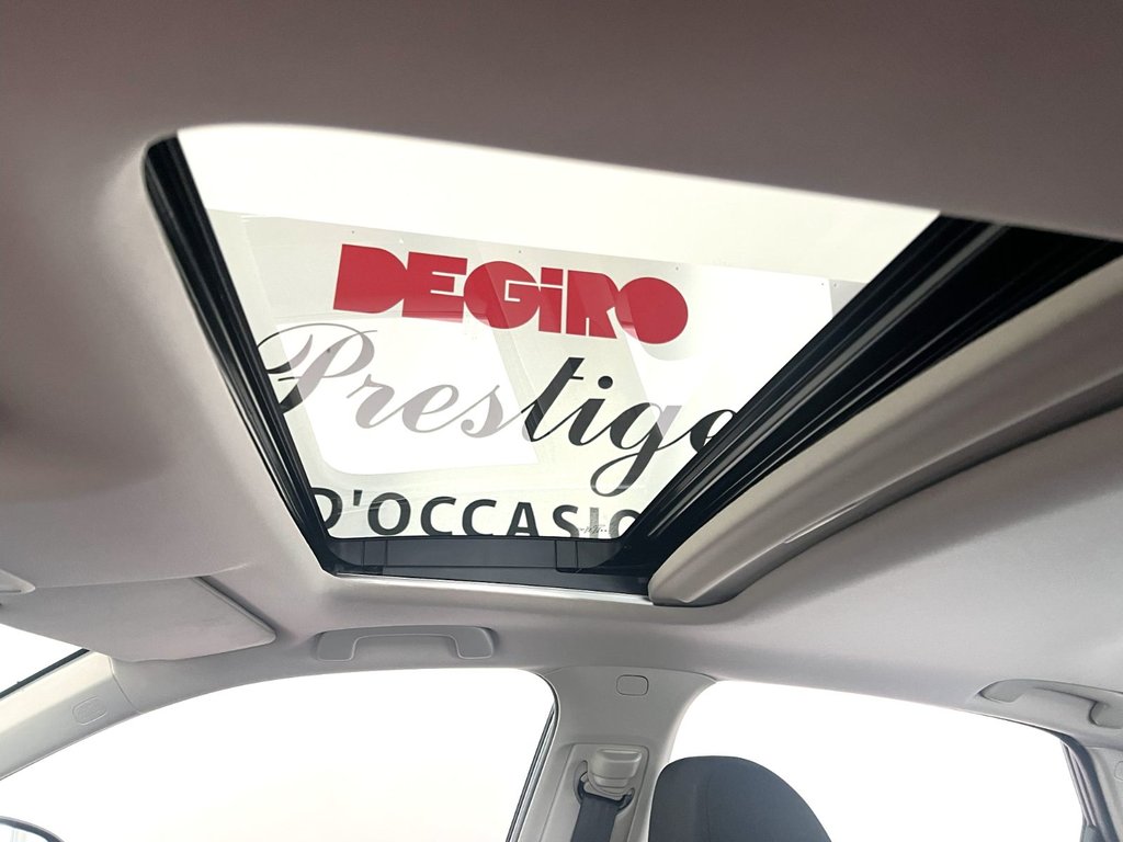 2024 Honda CIVIC EX BERLINE E in Montmagny, Quebec - 16 - w1024h768px