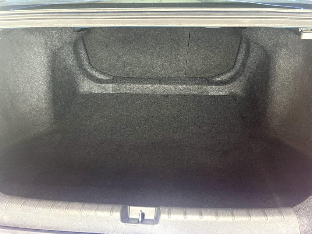 2020 Honda CIVIC LX LX in Montmagny, Quebec - 5 - w1024h768px