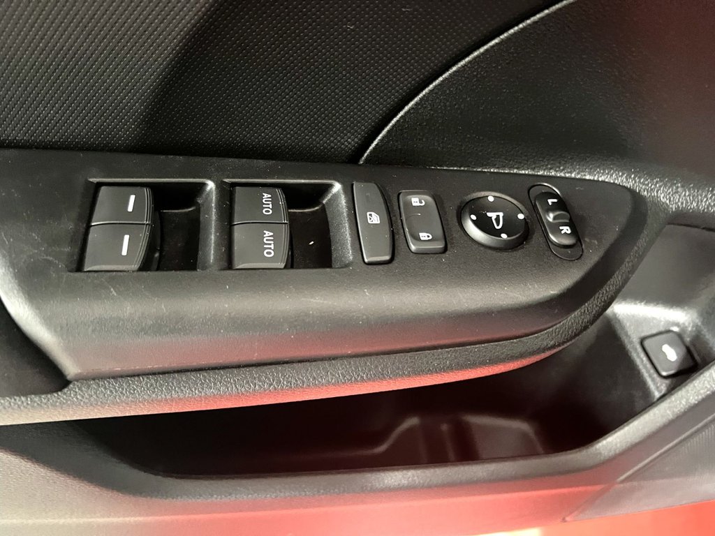 Honda CIVIC LX LX 2021 à Montmagny, Québec - 8 - w1024h768px
