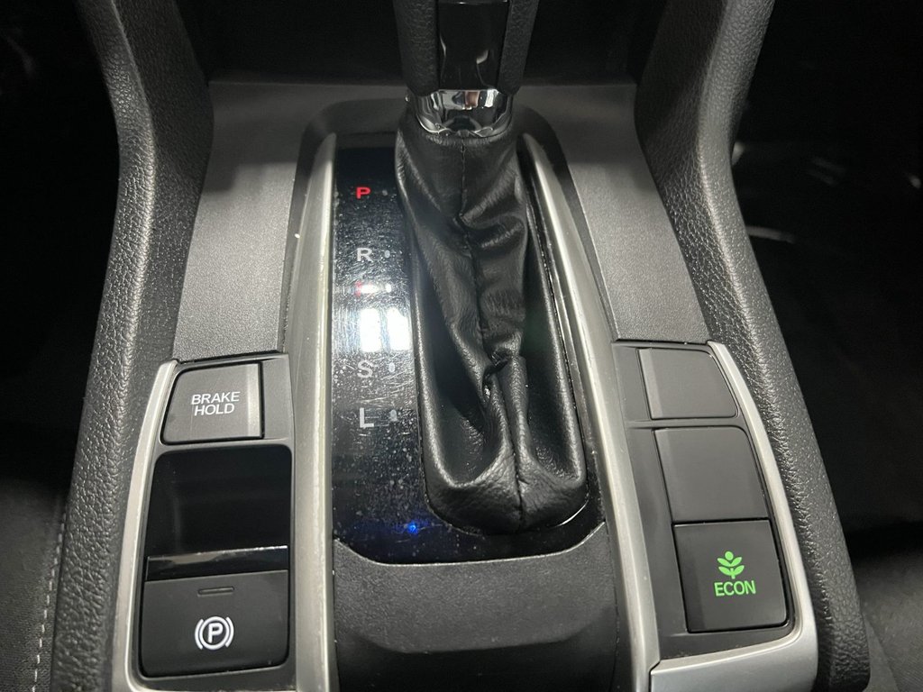 Honda CIVIC LX LX 2021 à Montmagny, Québec - 14 - w1024h768px