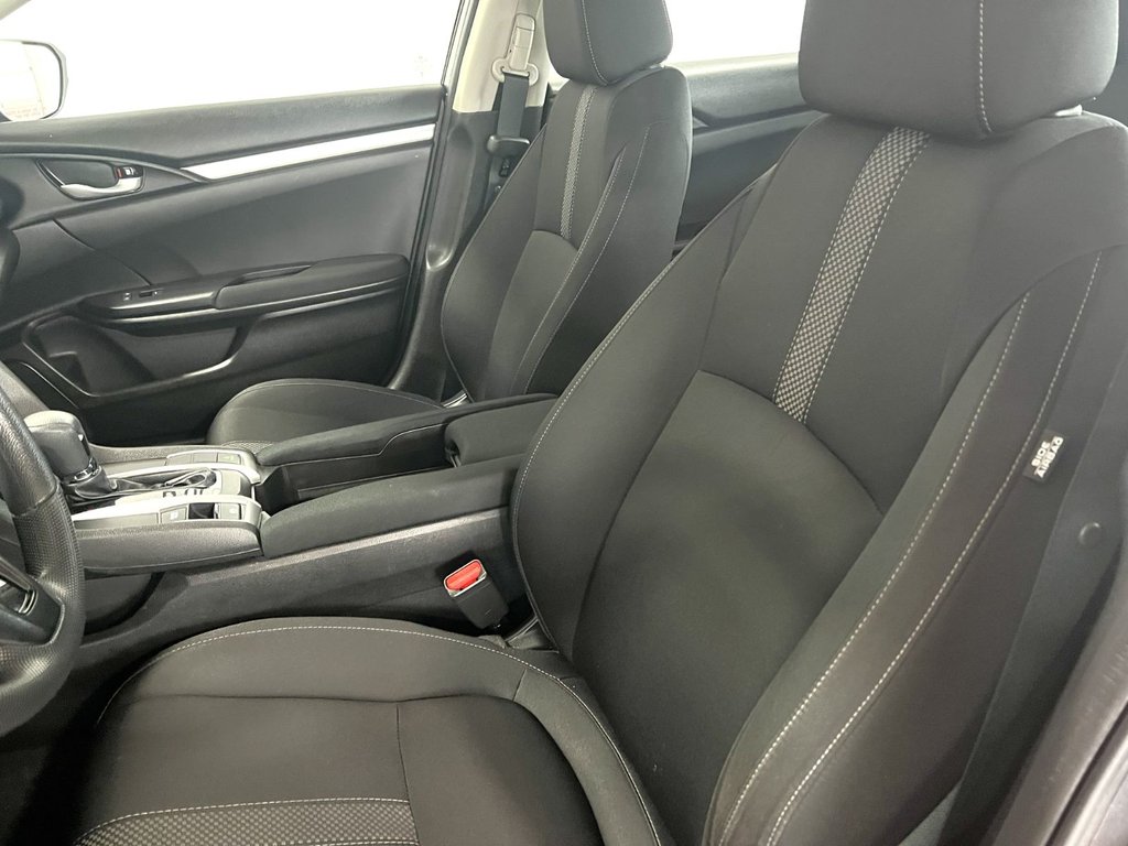 Honda CIVIC LX LX 2021 à Montmagny, Québec - 16 - w1024h768px