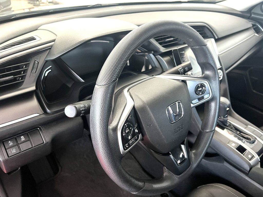 Honda CIVIC LX  2021 à Montmagny, Québec - 15 - w1024h768px