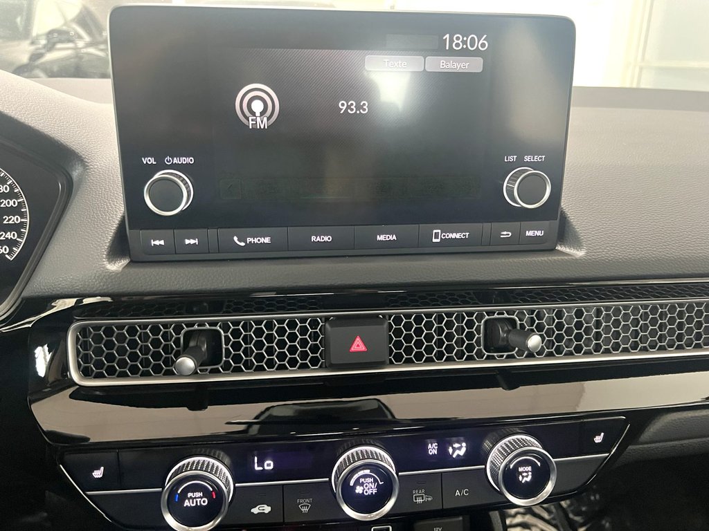 2023 Honda CIVIC LX in Montmagny, Quebec - 12 - w1024h768px