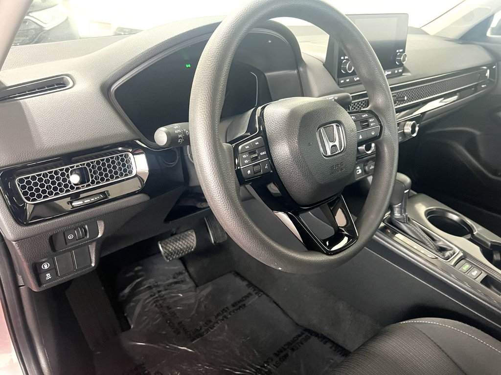 2023 Honda CIVIC LX in Montmagny, Quebec - 15 - w1024h768px