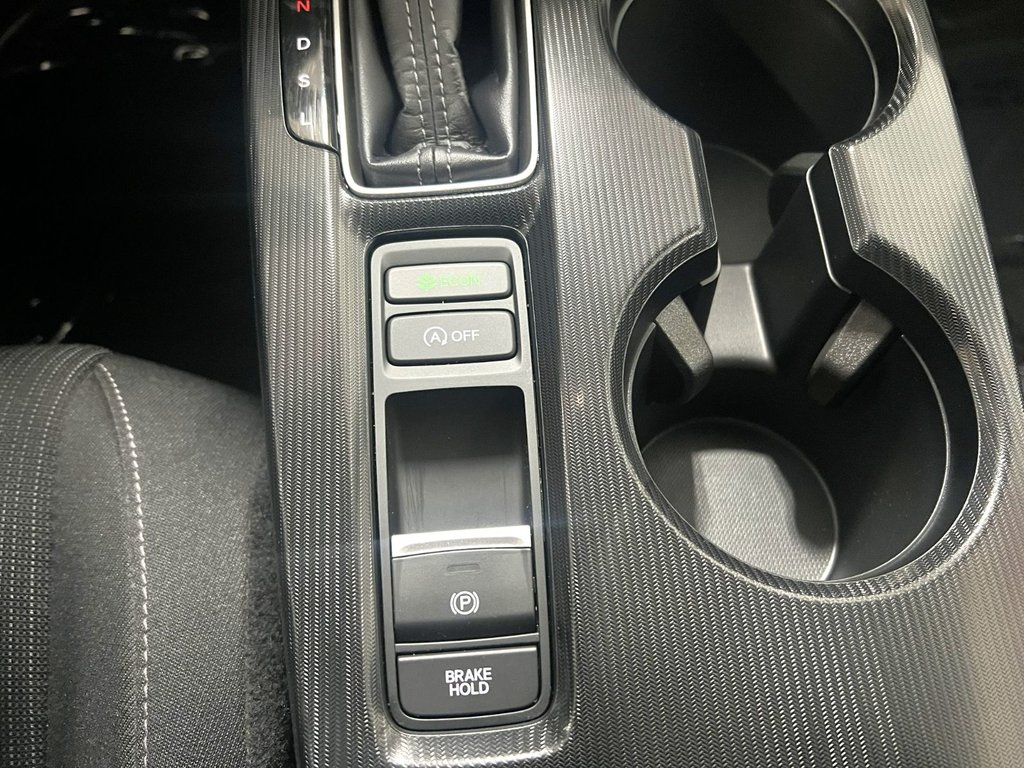 2023 Honda CIVIC LX in Montmagny, Quebec - 14 - w1024h768px