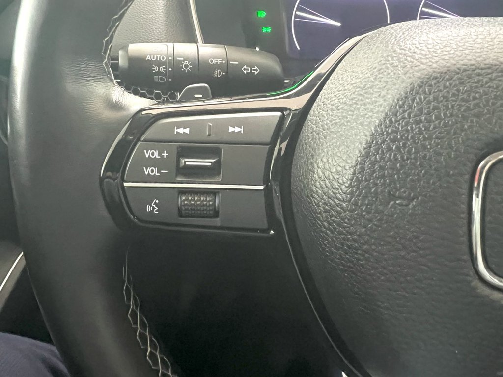 Honda Civic Sdn BERLINE TOURING 2022 à Montmagny, Québec - 11 - w1024h768px