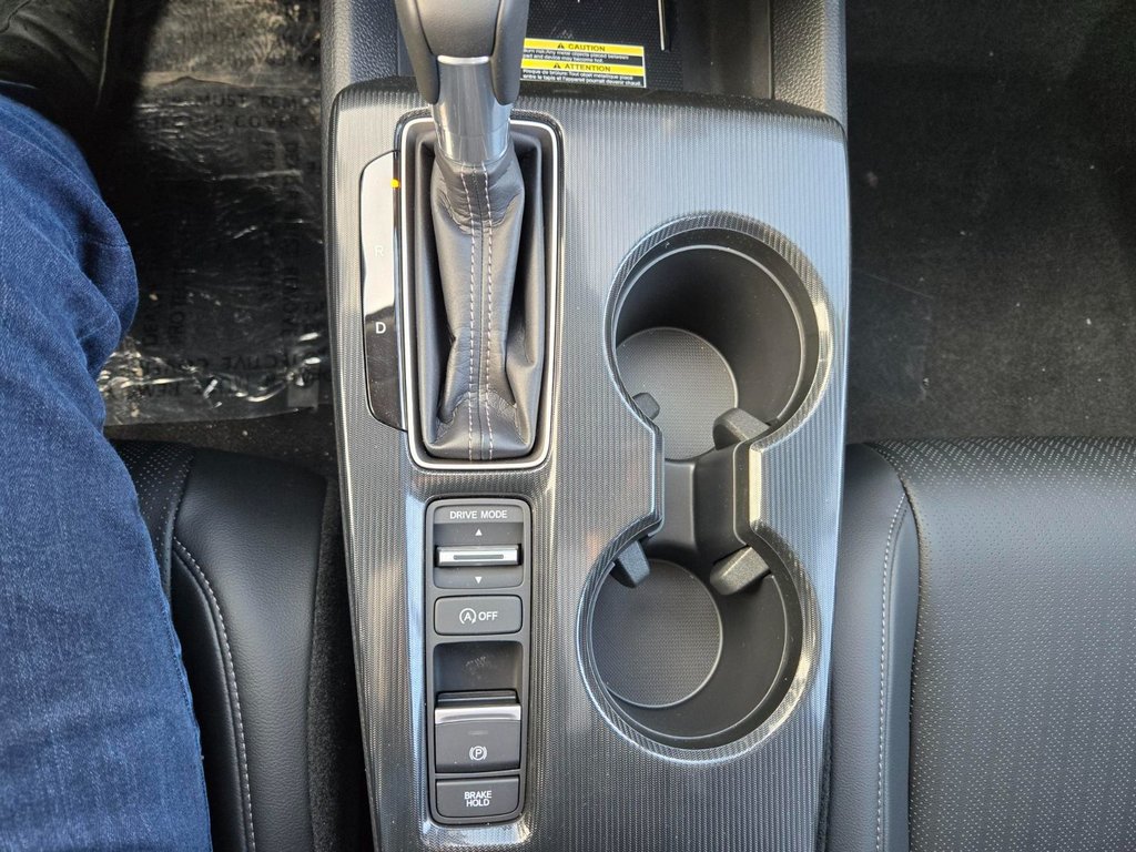 2024 Honda Civic Sedan Touring in Montmagny, Quebec - 10 - w1024h768px