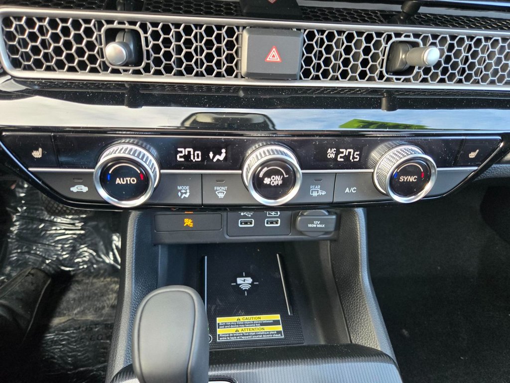 2024 Honda Civic Sedan Touring in Montmagny, Quebec - 11 - w1024h768px
