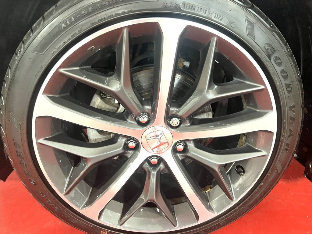 Honda CIVIC TOURING  2022 à Montmagny, Québec - 2 - w1024h768px