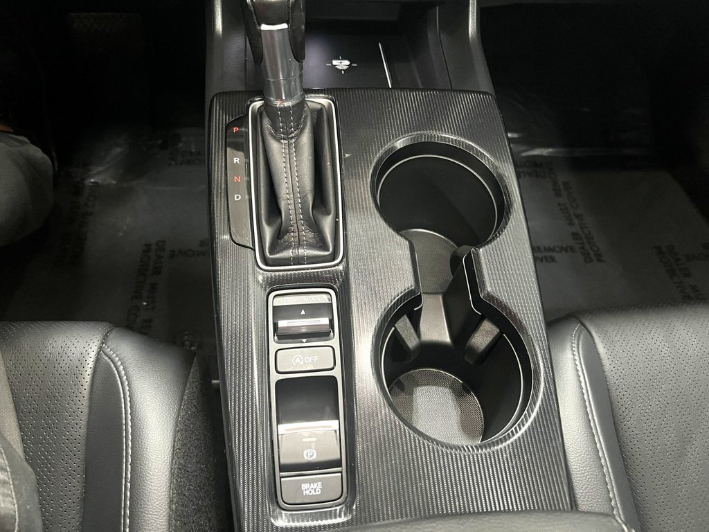 Honda CIVIC TOURING  2022 à Montmagny, Québec - 15 - w1024h768px