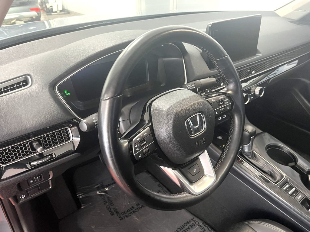 Honda CIVIC TOURING  2022 à Montmagny, Québec - 16 - w1024h768px
