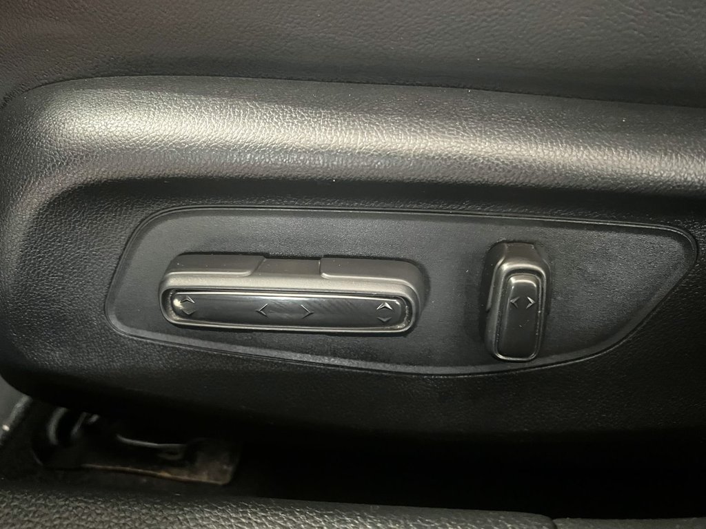 Honda CIVIC TOURING  2022 à Montmagny, Québec - 10 - w1024h768px