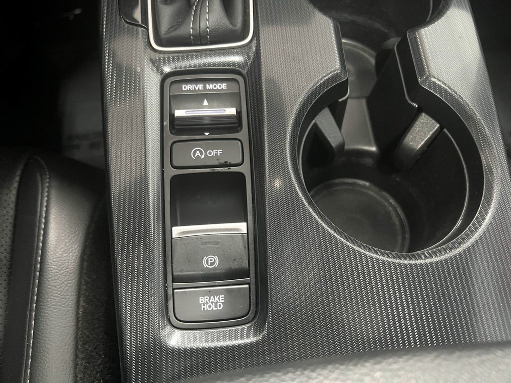 Honda CIVIC TOURING  2022 à Montmagny, Québec - 15 - w1024h768px