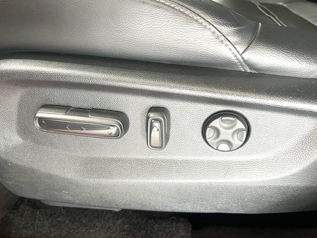 2017 Honda CR-V EXL in Montmagny, Quebec - 11 - w1024h768px