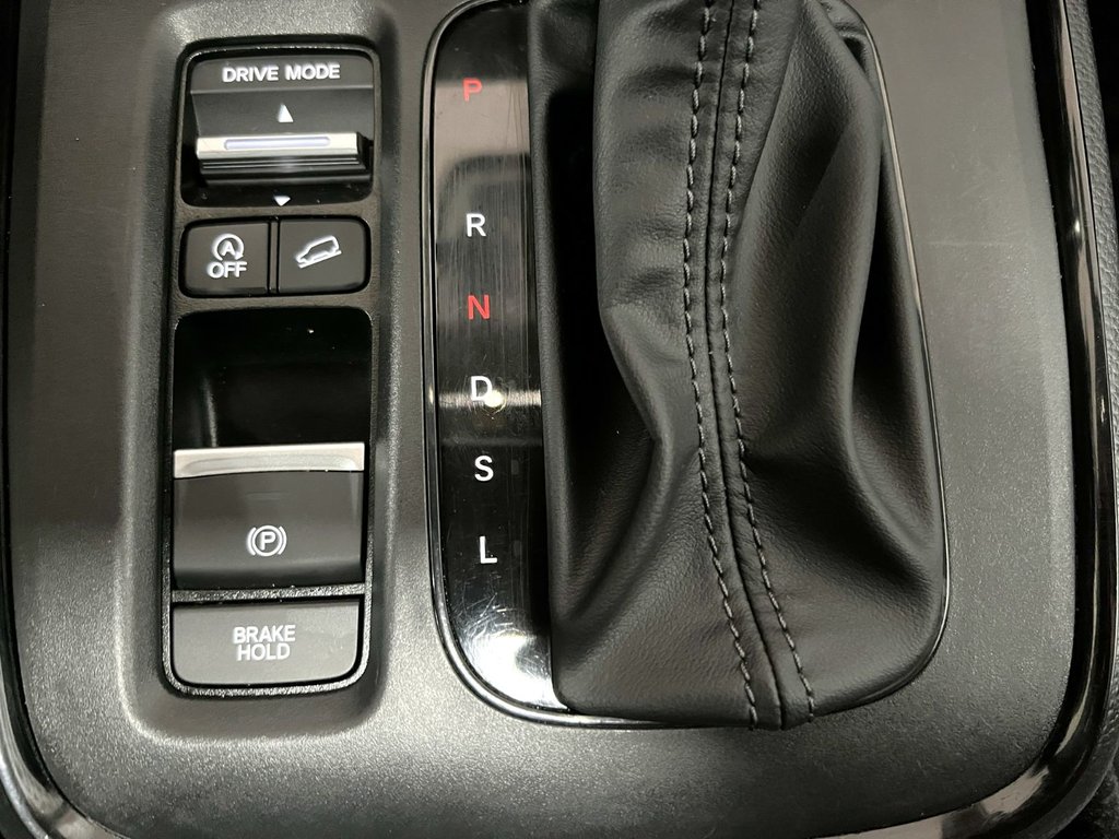 Honda CR-V EXL EX-L 2023 à Montmagny, Québec - 15 - w1024h768px