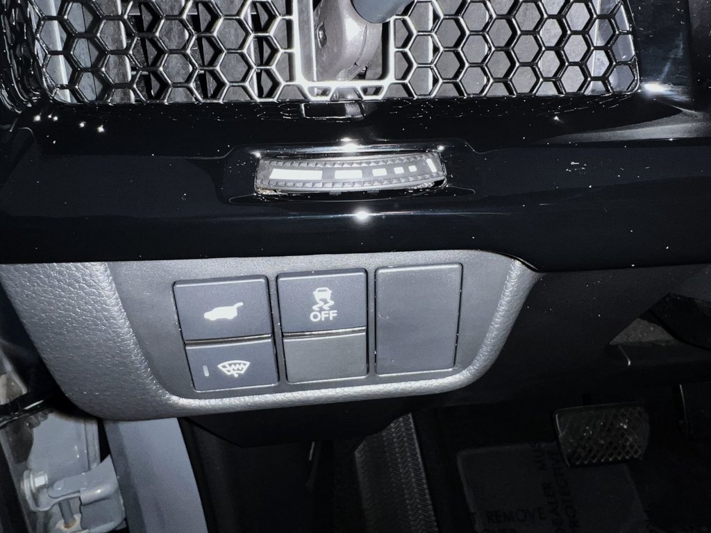 Honda CR-V EXL EX-L 2023 à Montmagny, Québec - 10 - w1024h768px