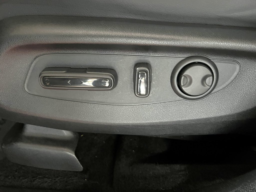 Honda CR-V EXL EX-L 2023 à Montmagny, Québec - 9 - w1024h768px