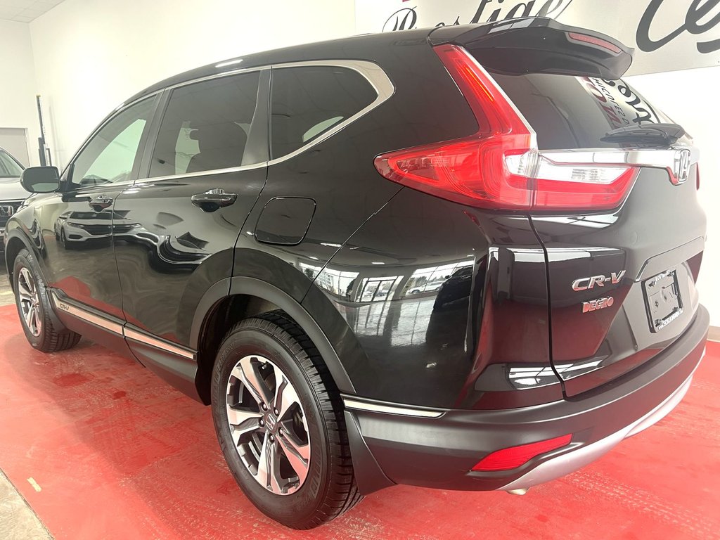 Honda CR-V LX  2018 à Montmagny, Québec - 3 - w1024h768px