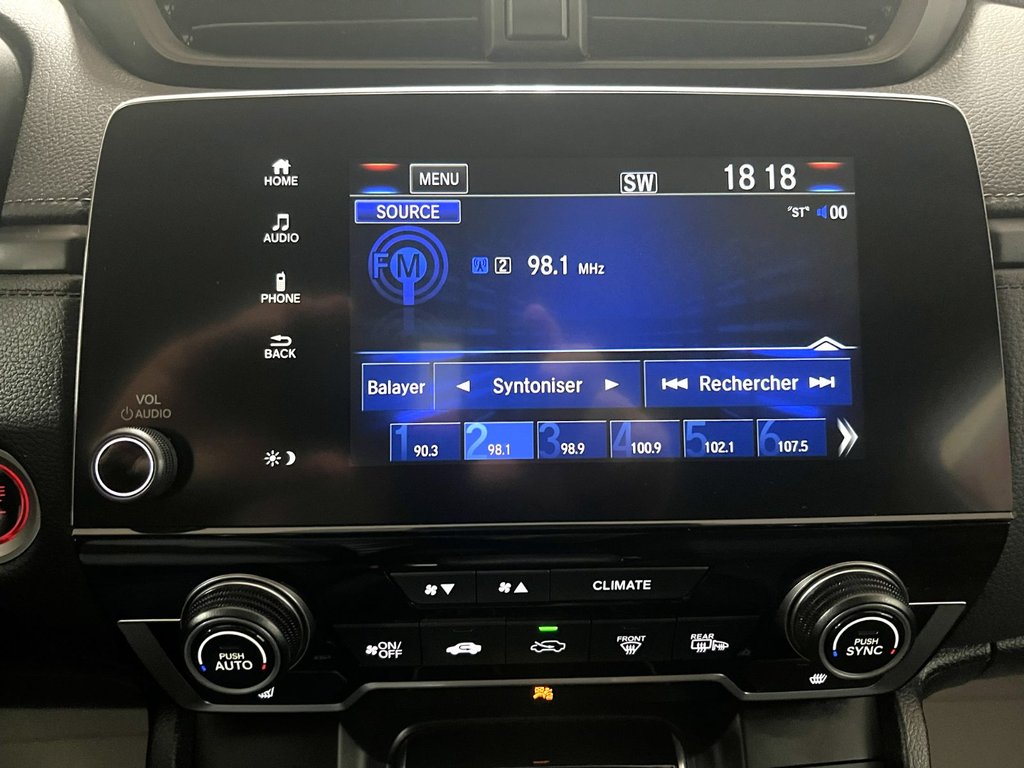 2021 Honda CR-V LX in Montmagny, Quebec - 12 - w1024h768px