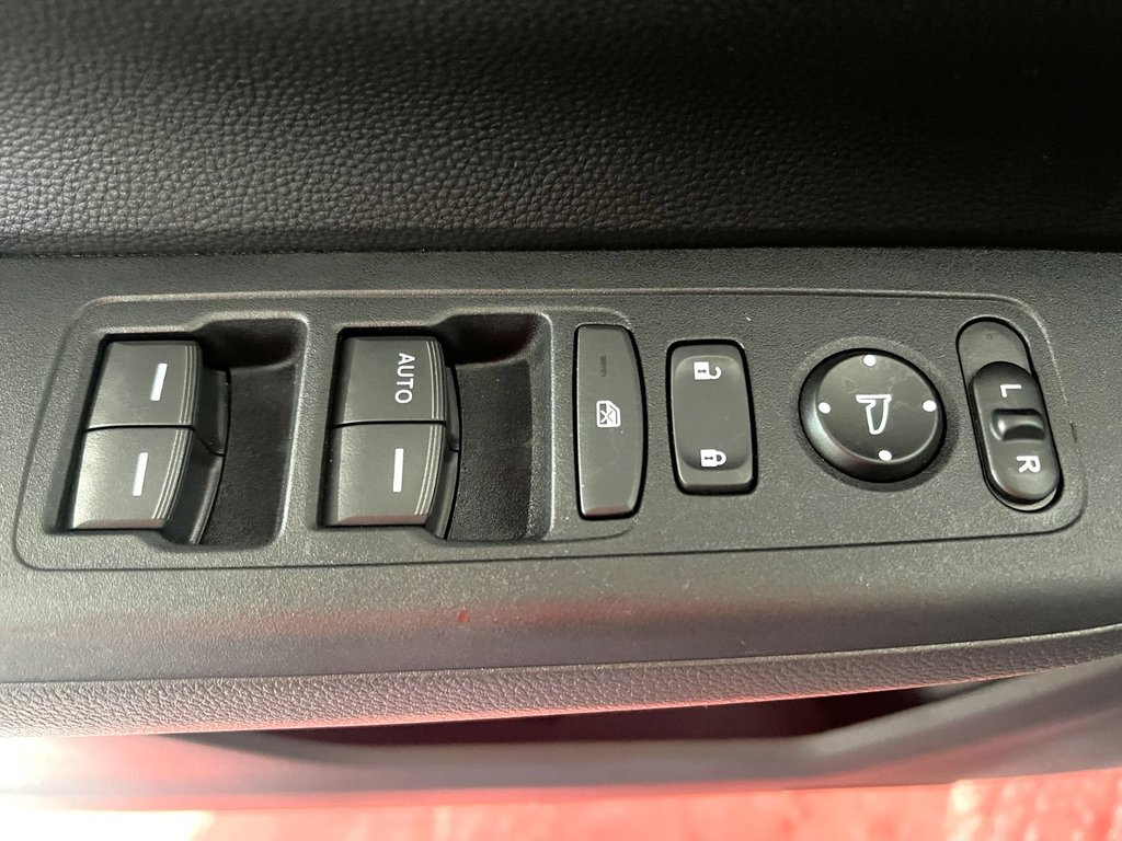 Honda CR-V LX GARANTIE PROLONGÉE!! 2023 à Montmagny, Québec - 8 - w1024h768px