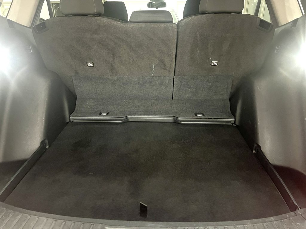 2023 Honda CR-V LX in Montmagny, Quebec - 5 - w1024h768px