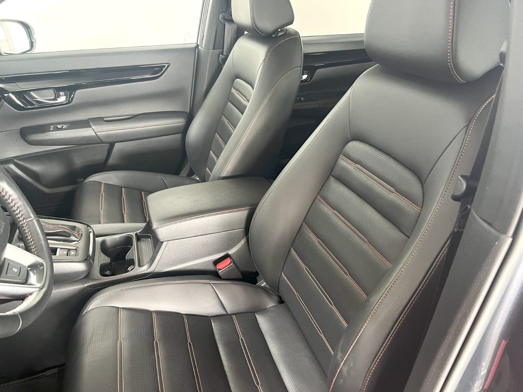 2024 Honda CR-V SPORT TOURING in Montmagny, Quebec - 18 - w1024h768px
