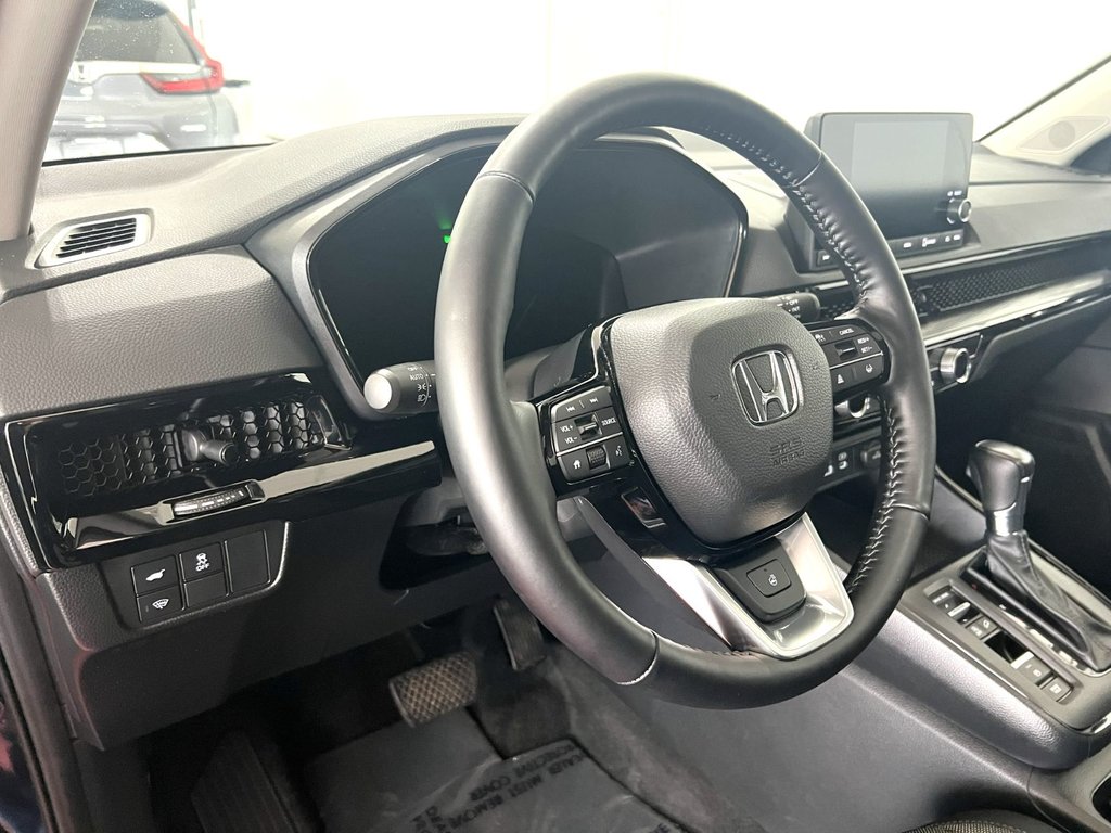 Honda CR-V SPORT  2023 à Montmagny, Québec - 12 - w1024h768px