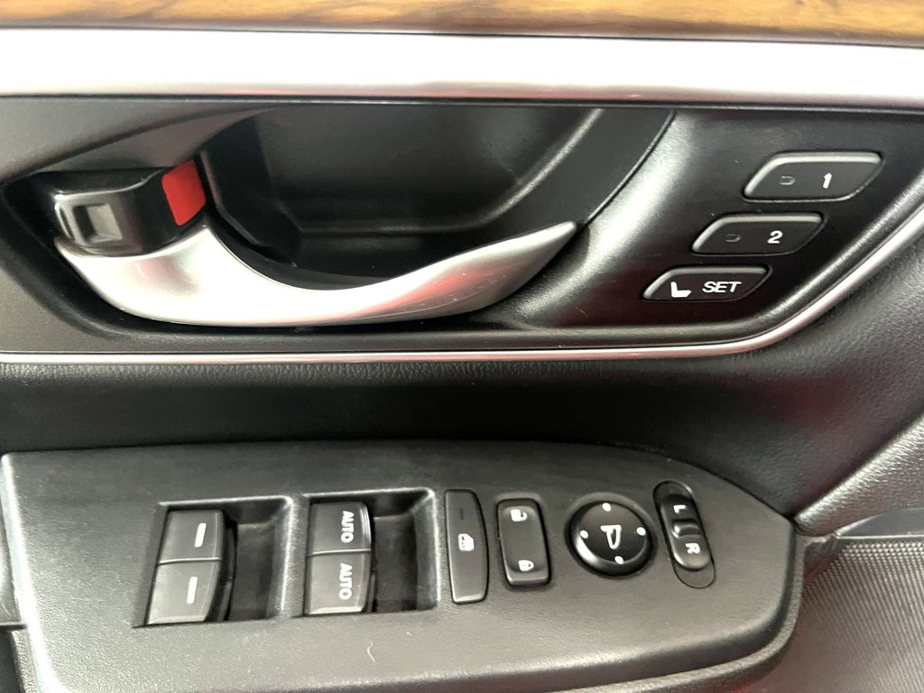Honda CR-V TOURING CUIR+ TOIT PANO.+ NAVI!! 2017 à Montmagny, Québec - 8 - w1024h768px
