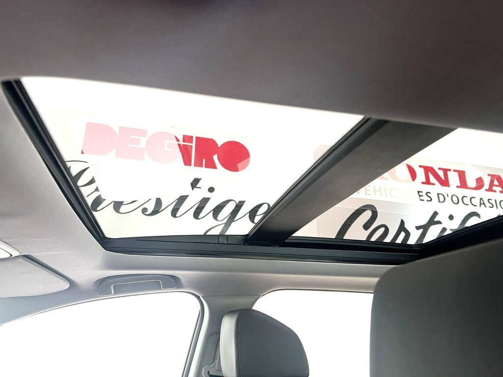 2021 Honda CR-V TOURING in Montmagny, Quebec - 18 - w1024h768px