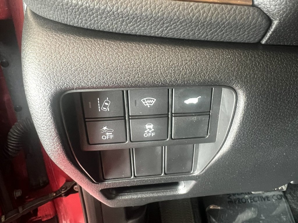 2021 Honda CR-V TOURING in Montmagny, Quebec - 8 - w1024h768px