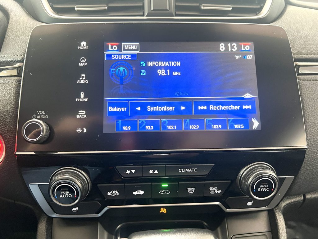 2021 Honda CR-V TOURING in Montmagny, Quebec - 12 - w1024h768px