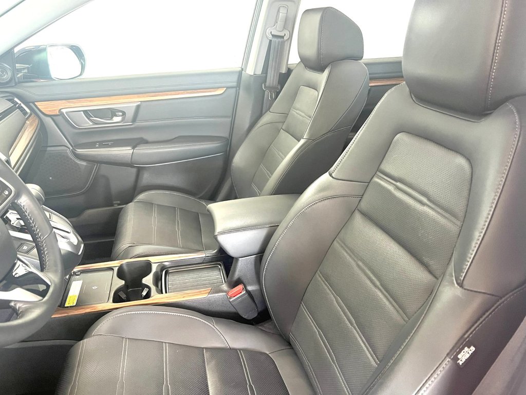 2022 Honda CR-V TOURING CUIR + NAVIGATION! in Montmagny, Quebec - 16 - w1024h768px